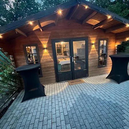 Smart Sleep アパートホテル 3*